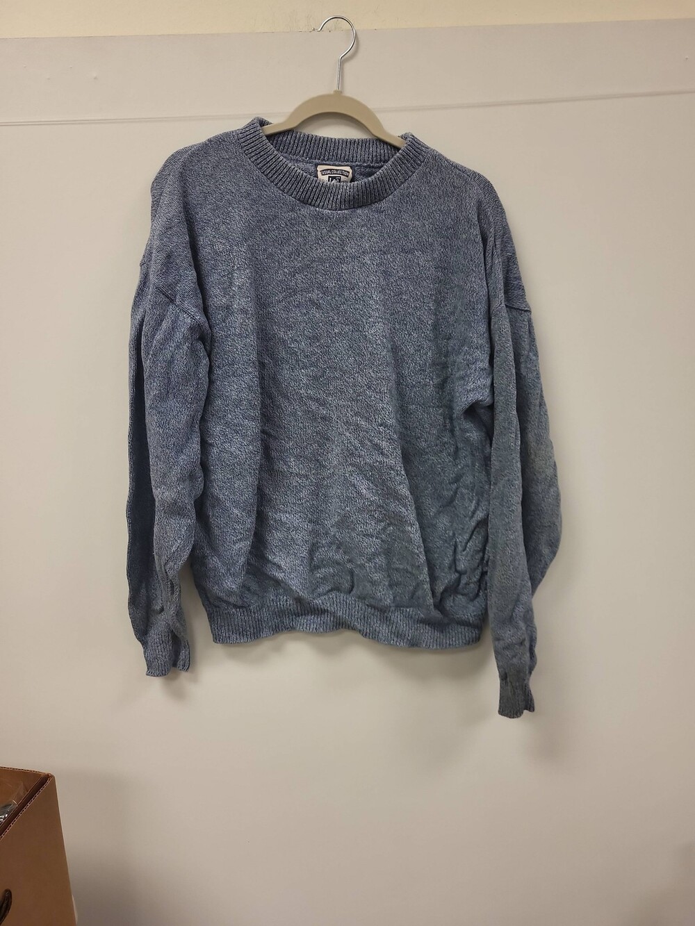 Lee Casual Collection Sweater - Men's Size M - 100% Cotton